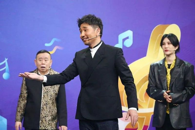 这6位歌手，靠一首歌吃一辈子，农民工因此赚上亿元还买豪车