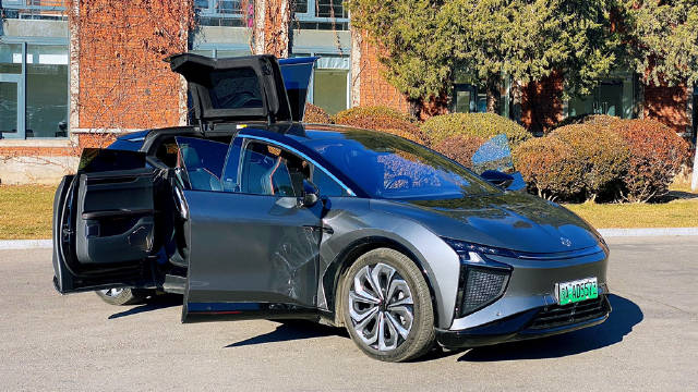 话说厂方从没把这台大几十万的6座车当做MPV看待……