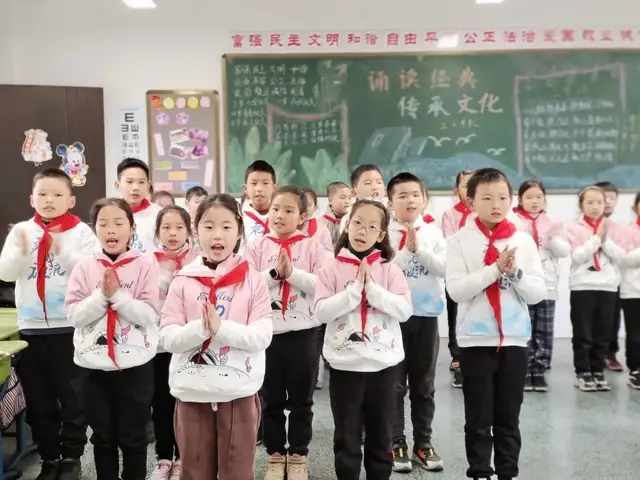 诵读经典,传统文化浸润童心