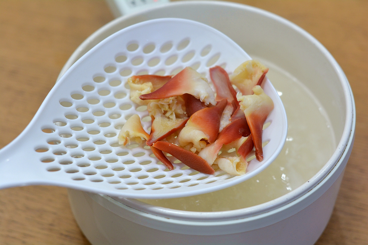 快来尝这道圣诞味的新鲜菜,凉拌麻辣真鳕北极贝,脆嫩香弹绝绝子 快来尝这道圣诞味的新鲜菜,凉拌麻辣真鳕北极贝,脆嫩香弹绝绝子