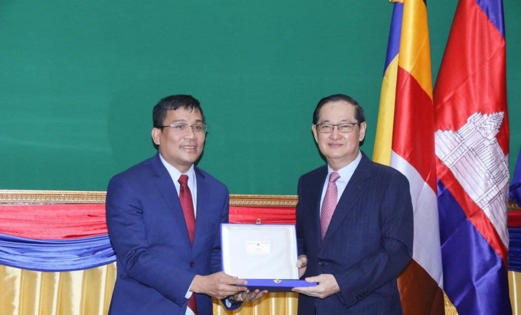 越南高官：希望柬埔寨重新开放边境口岸