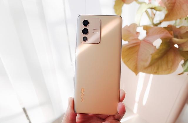 人民网点赞的vivo S12系列,如何成为国产手机新势能休闲区蓝鸢梦想 - Www.slyday.coM 人民网点赞的vivo S12系列,如何成为国产手机新势能休闲区蓝鸢梦想 - Www.slyday.coM