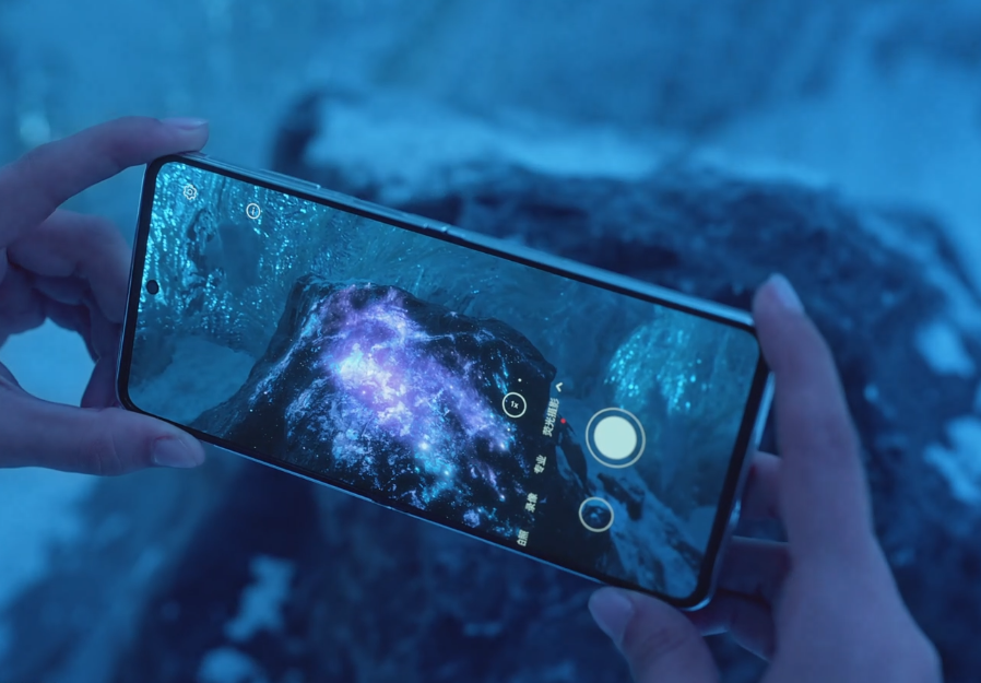 如何评价12月23日华为发布的新款折叠屏P50 Pocket?休闲区蓝鸢梦想 - Www.slyday.coM 如何评价12月23日华为发布的新款折叠屏P50 Pocket?休闲区蓝鸢梦想 - Www.slyday.coM