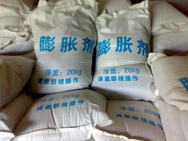 为什么超市卖的土豆,个头越来越大?难道打了膨大剂,对人体有害休闲区蓝鸢梦想 - Www.slyday.coM 为什么超市卖的土豆,个头越来越大?难道打了膨大剂,对人体有害休闲区蓝鸢梦想 - Www.slyday.coM