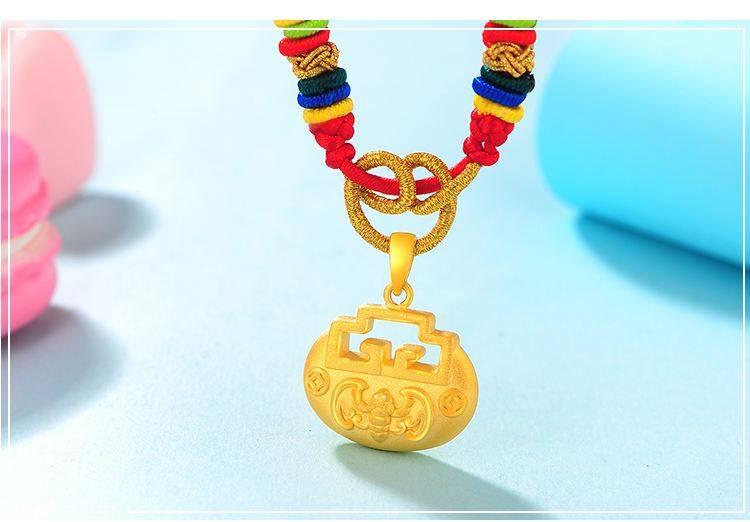 女明星争先给孩子买珠宝,什么首饰最适合孩子佩戴?