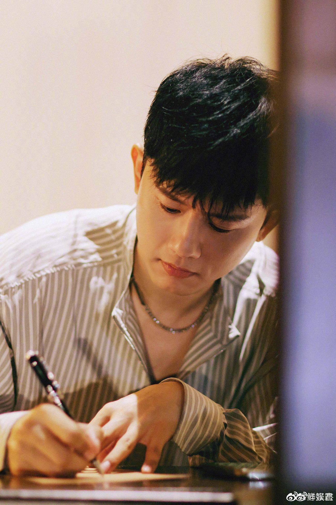 从选秀边缘到核心主力詹姆斯在掘金的成长之路