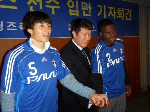 李玮峰直播聊水原三星，<a href=