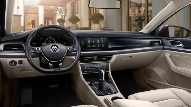 10万元预算 新锐程CC蓝鲸版和朗逸谁更值得买?