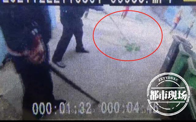 南昌:居民称自家狗被打死?警方回应来了休闲区蓝鸢梦想 - Www.slyday.coM 南昌:居民称自家狗被打死?警方回应来了休闲区蓝鸢梦想 - Www.slyday.coM