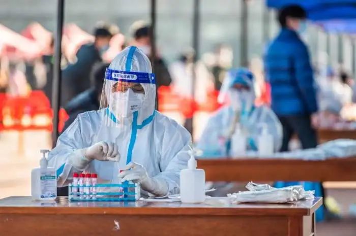 西安新增49例!防控不力,26名责任人被处理!疫情“超级传播链”初步厘清,西安近期流出人员都去哪了?休闲区蓝鸢梦想 - Www.slyday.coM 西安新增49例!防控不力,26名责任人被处理!疫情“超级传播链”初步厘清,西安近期流出人员都去哪了?休闲区蓝鸢梦想 - Www.slyday.coM