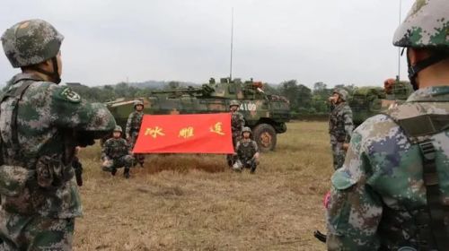 71年前,美军王牌部队的“圣诞美梦”是如何被志愿军无情击碎的?休闲区蓝鸢梦想 - Www.slyday.coM 71年前,美军王牌部队的“圣诞美梦”是如何被志愿军无情击碎的?休闲区蓝鸢梦想 - Www.slyday.coM