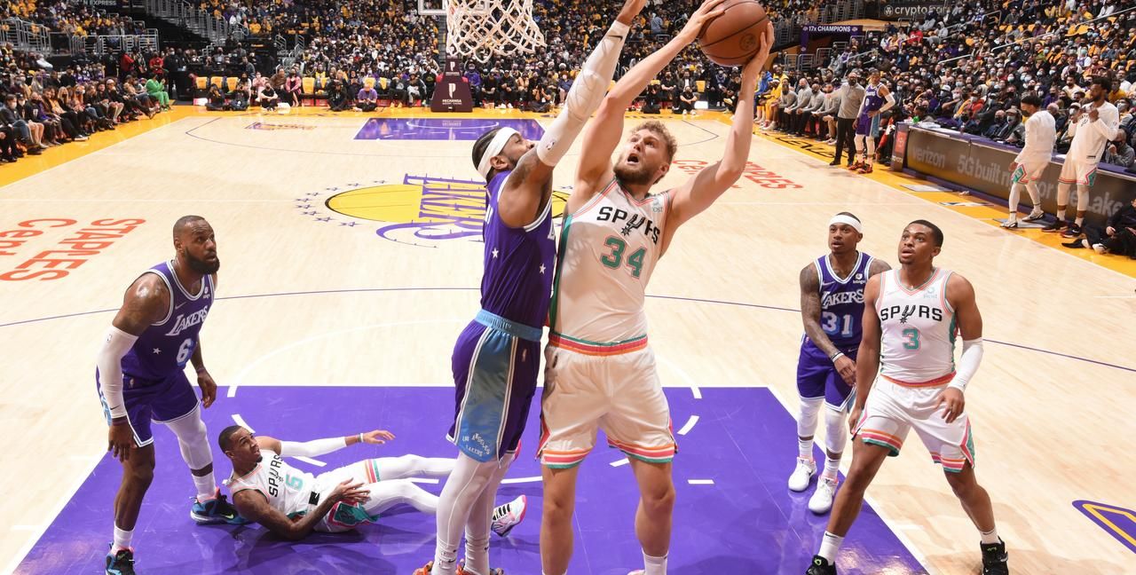 我就说他能行!澳洲中锋终于进入马刺常规轮转阵容!