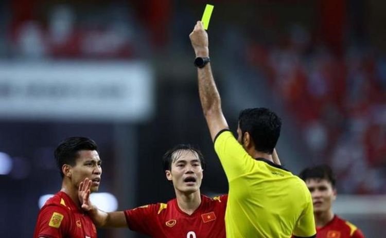 越南队输了，12强赛后首败，纪录告破，国足对手迎重创！