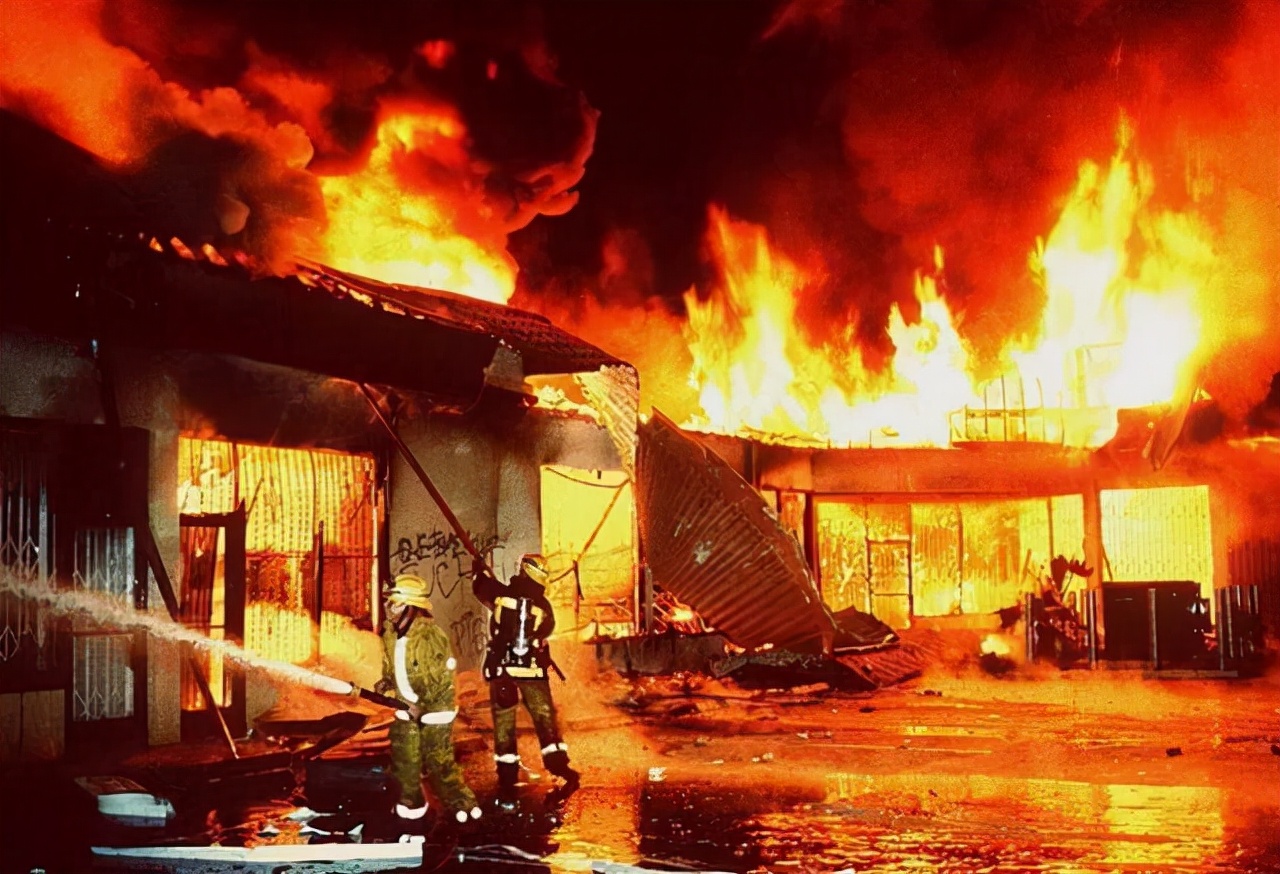 29年前洛杉矶暴动，<a href=