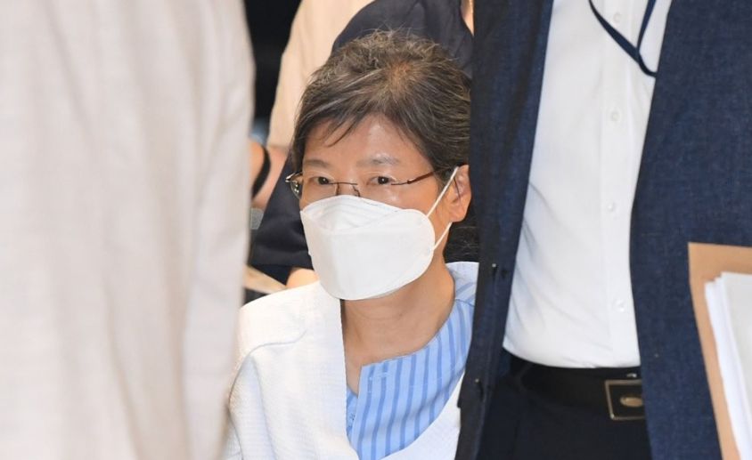 青瓦台“魔咒”被破 <a href=