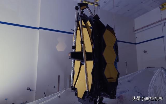 吨位仅为哈勃一半,造价堪比美国航母,新一代空间望远镜发射在即休闲区蓝鸢梦想 - Www.slyday.coM 吨位仅为哈勃一半,造价堪比美国航母,新一代空间望远镜发射在即休闲区蓝鸢梦想 - Www.slyday.coM