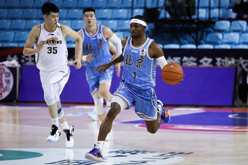 林书豪重返首钢迎大胜 23分全队最高 状态仍需恢复休闲区蓝鸢梦想 - Www.slyday.coM 林书豪重返首钢迎大胜 23分全队最高 状态仍需恢复休闲区蓝鸢梦想 - Www.slyday.coM