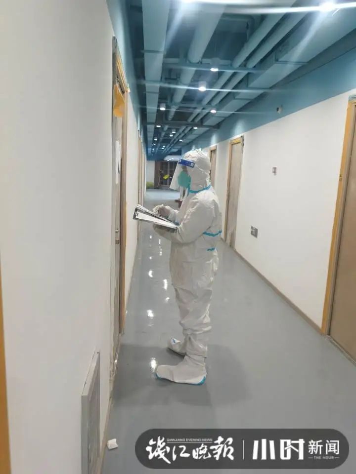 一起比个心!隔离点里的上虞小女孩,为新昌警察叔叔画了两幅画休闲区蓝鸢梦想 - Www.slyday.coM 一起比个心!隔离点里的上虞小女孩,为新昌警察叔叔画了两幅画休闲区蓝鸢梦想 - Www.slyday.coM