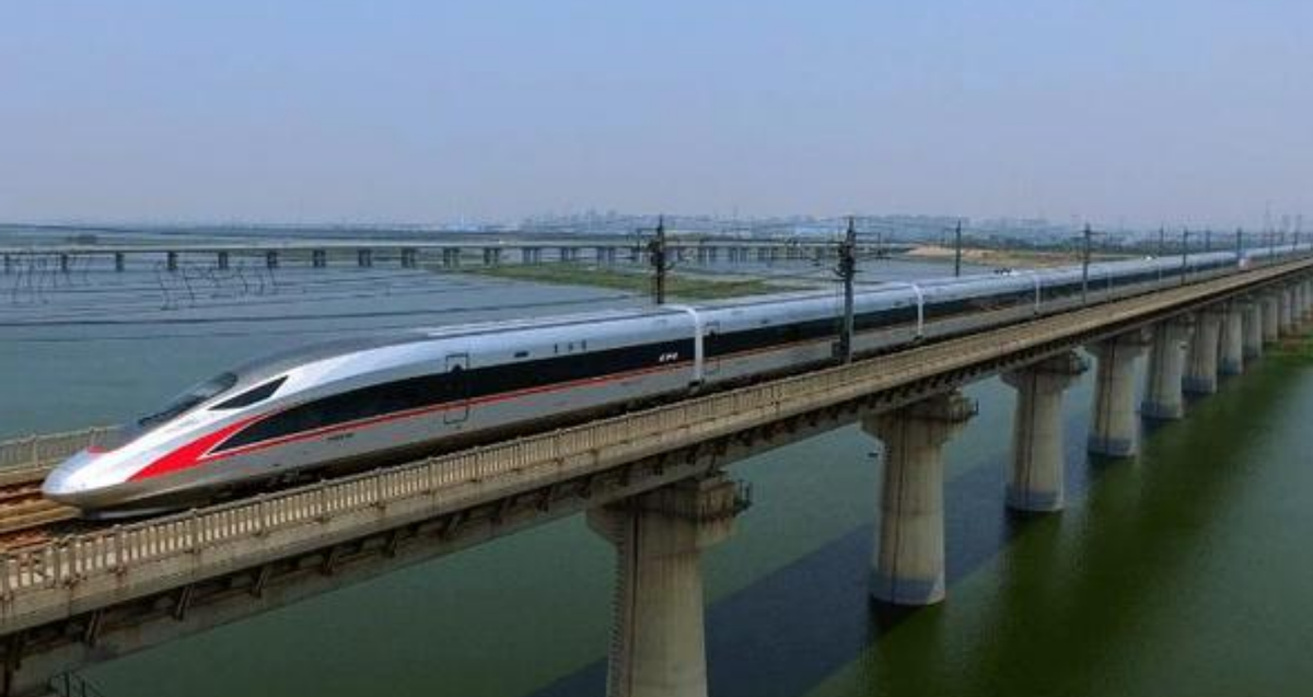 中国高铁世界第1西方痴心妄想要赶超实现的可能性有多大