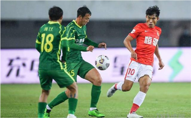 CCTV5直播国足战日本越南，开球时间确定，李霄鹏会征召郑智吗