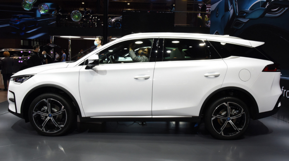 传祺GS8对比唐新能源,谁能斩获20万级混动SUV市场的MVP?