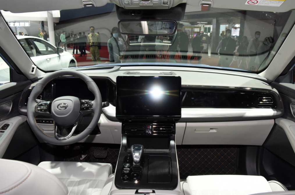 传祺GS8对比唐新能源,谁能斩获20万级混动SUV市场的MVP?