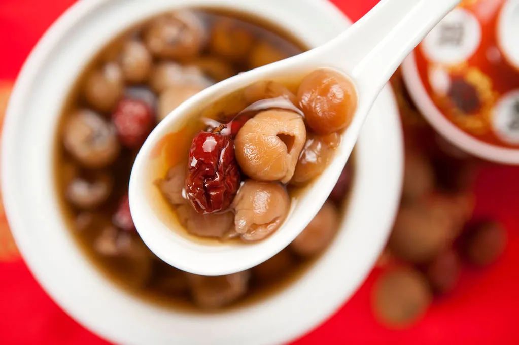 花生和它一起煮,比人参补!1碗助眠、2碗补气、3碗养胃,天越冷越要喝休闲区蓝鸢梦想 - Www.slyday.coM 花生和它一起煮,比人参补!1碗助眠、2碗补气、3碗养胃,天越冷越要喝休闲区蓝鸢梦想 - Www.slyday.coM