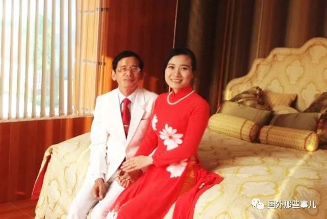 越南74岁富豪娶20岁妻子，还花112万买了张大床