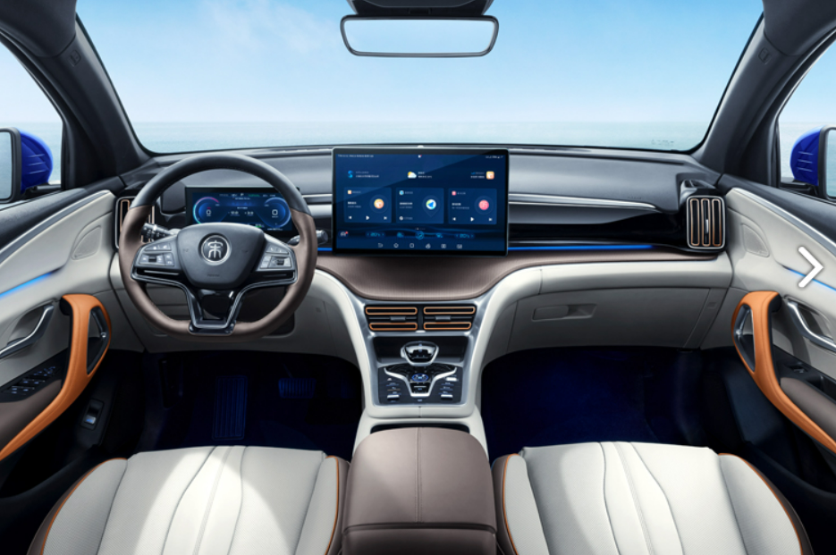 宋Pro新能源迎来小改款 这台车和竞品谁更值得买?