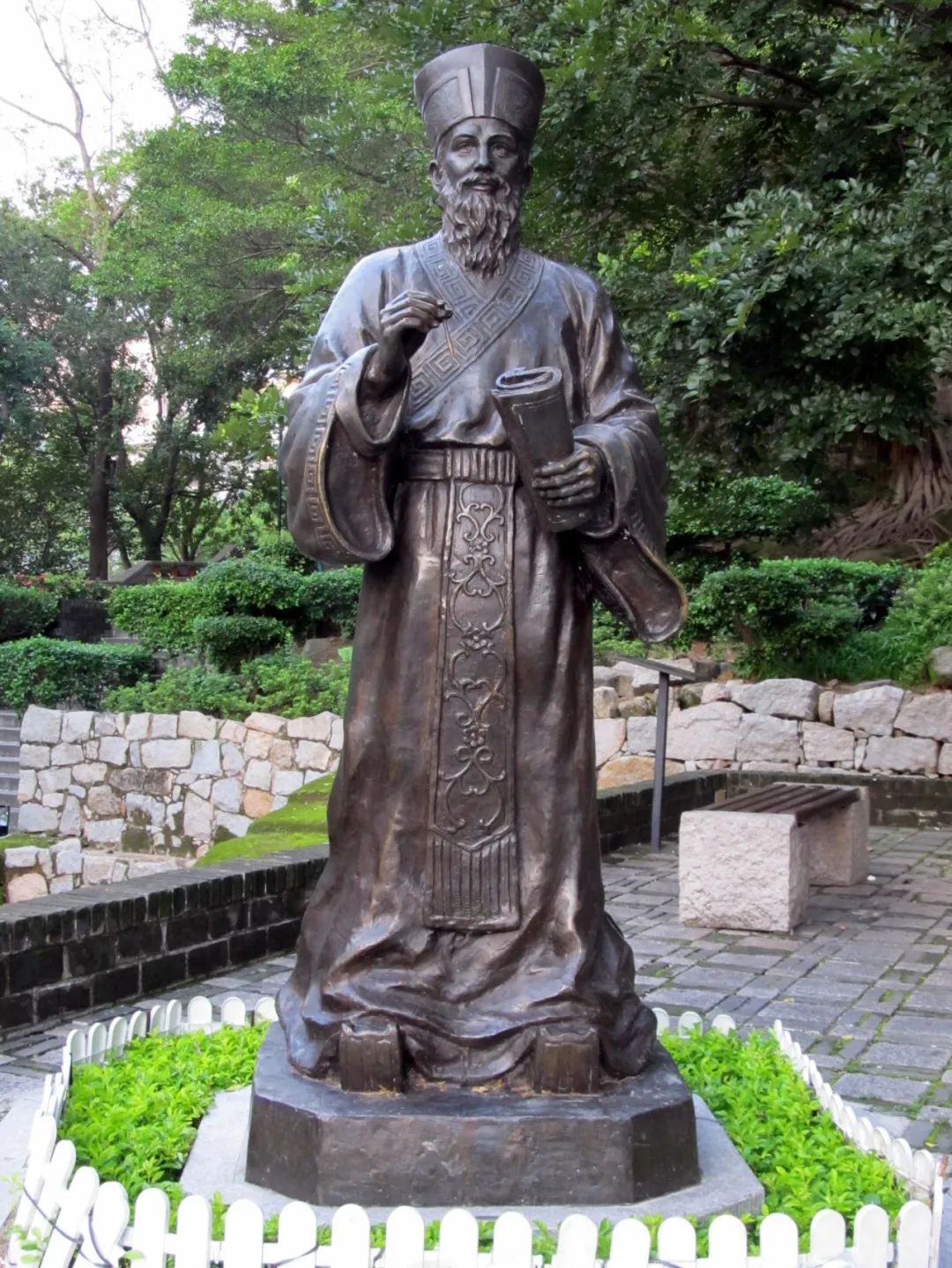 史景迁:中国历史让我痴迷,能够减少苦难的社会就是理想社会休闲区蓝鸢梦想 - Www.slyday.coM 史景迁:中国历史让我痴迷,能够减少苦难的社会就是理想社会休闲区蓝鸢梦想 - Www.slyday.coM