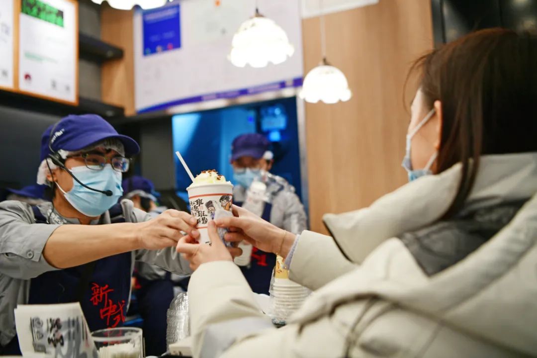 浏阳第一家茶颜悦色店今日开业!即将推出系列浏阳元素文创产品休闲区蓝鸢梦想 - Www.slyday.coM 浏阳第一家茶颜悦色店今日开业!即将推出系列浏阳元素文创产品休闲区蓝鸢梦想 - Www.slyday.coM