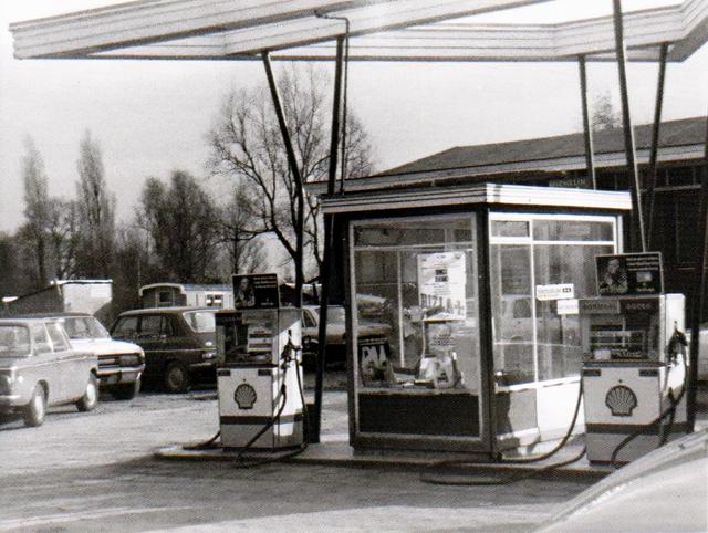 华为这波真就给手机装了4个轮子?休闲区蓝鸢梦想 - Www.slyday.coM 华为这波真就给手机装了4个轮子?休闲区蓝鸢梦想 - Www.slyday.coM