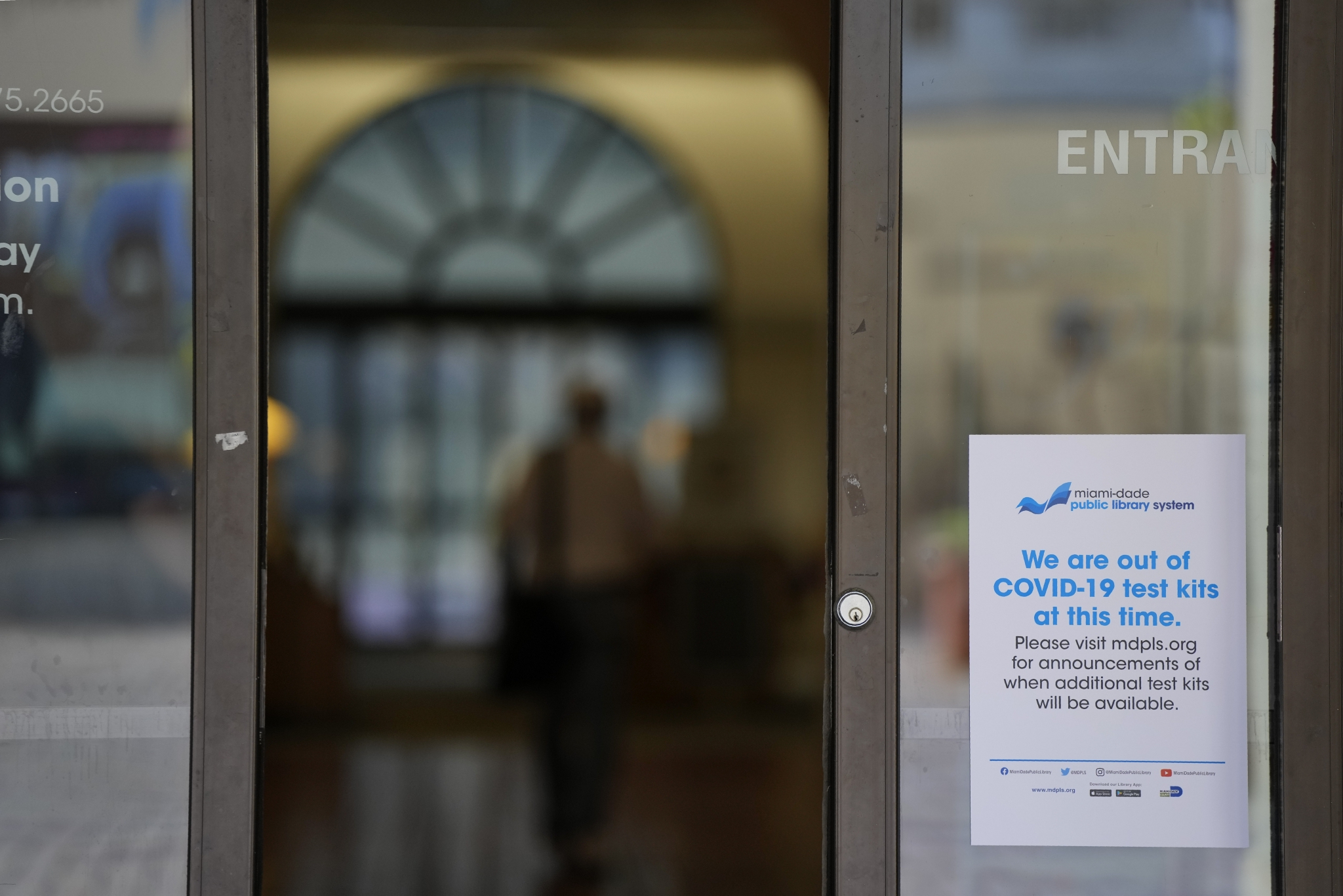 美国单日新增新冠确诊病例超51万例休闲区蓝鸢梦想 - Www.slyday.coM 美国单日新增新冠确诊病例超51万例休闲区蓝鸢梦想 - Www.slyday.coM