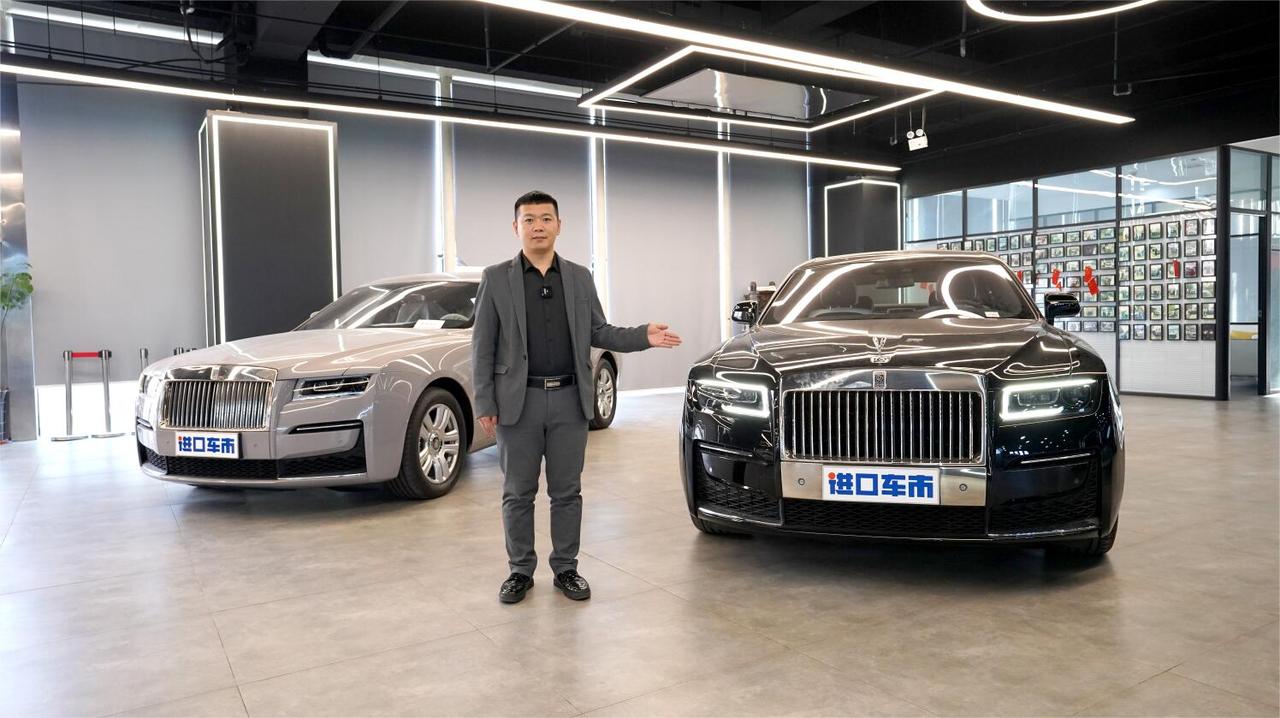 没飘！全新劳斯莱斯古思特加长首发版，我来说两句