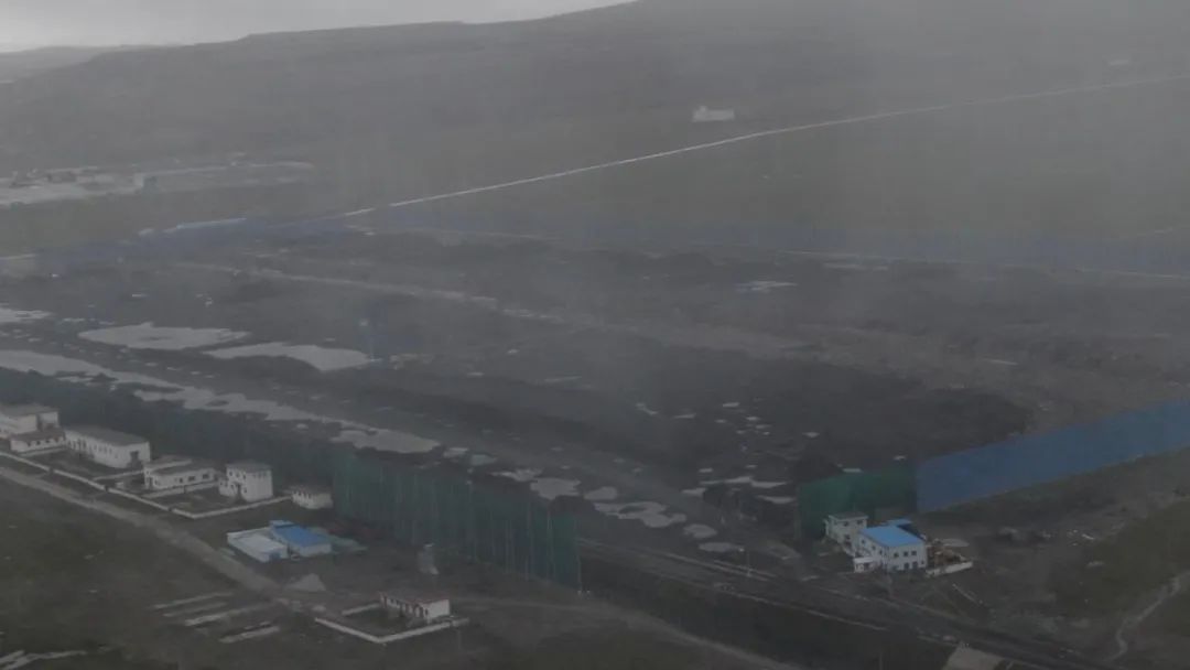 矿坑人口_死亡矿坑(3)