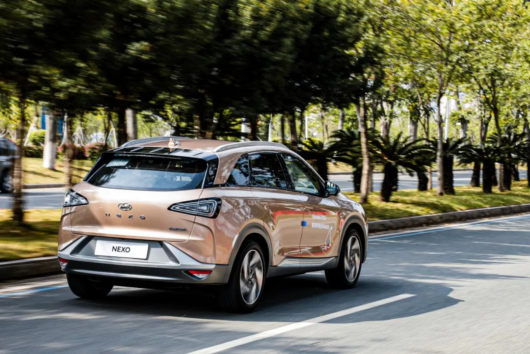 现代NEXO中国版:第一个探路中国的外资氢燃料电池车休闲区蓝鸢梦想 - Www.slyday.coM 现代NEXO中国版:第一个探路中国的外资氢燃料电池车休闲区蓝鸢梦想 - Www.slyday.coM