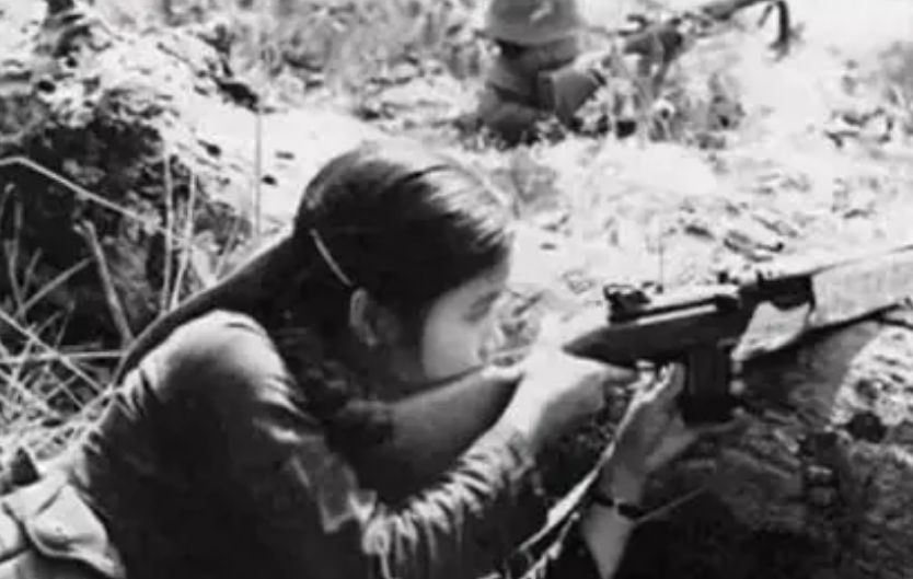 战士黄干宗,被两名越南女兵绑走13年,回国后:我希望把她接回国