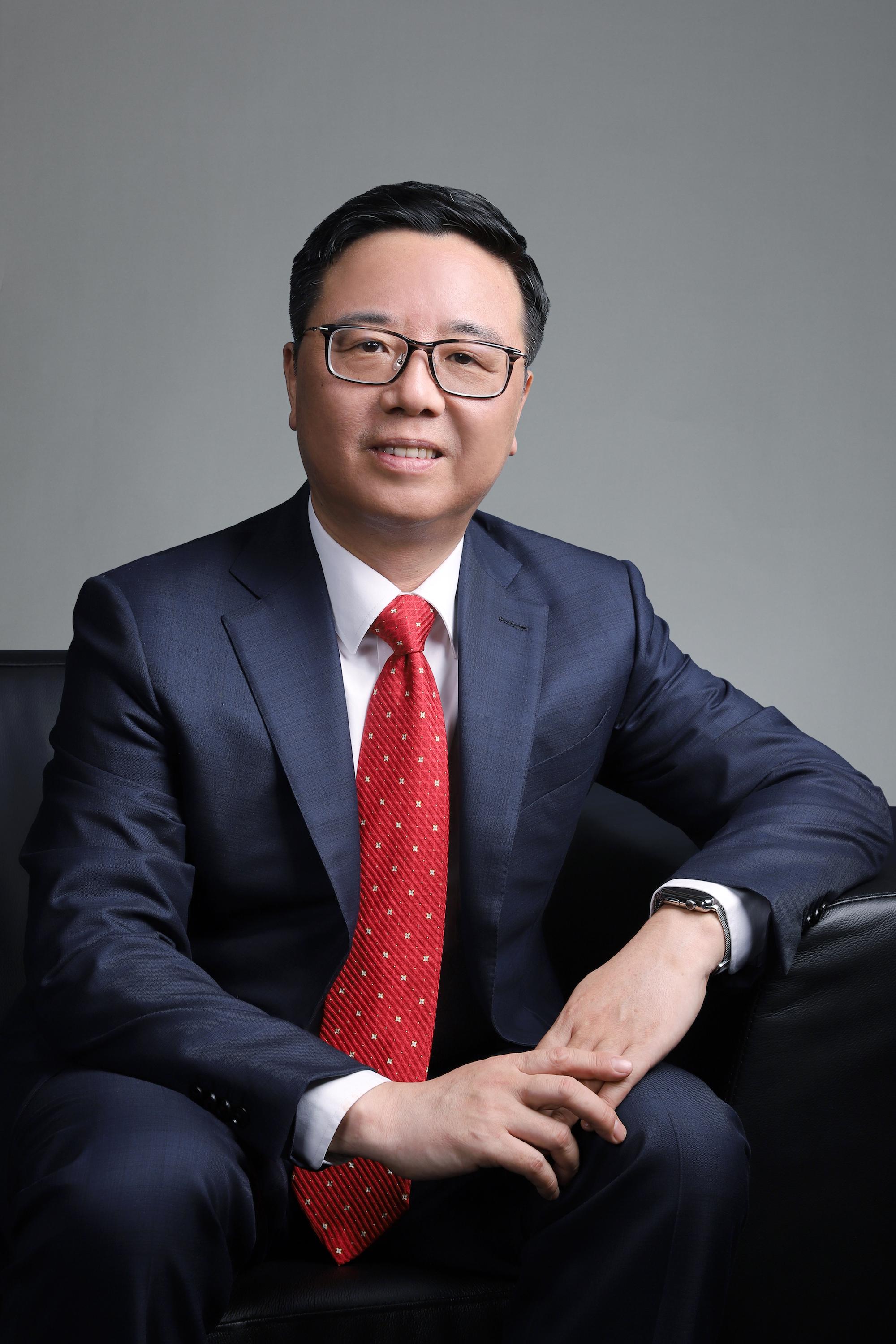 泓泰老总_莞泰保安公司老总图片