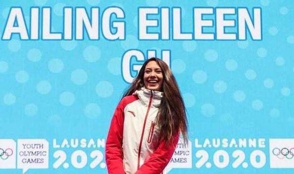 郑妮娜力饱受<a href=