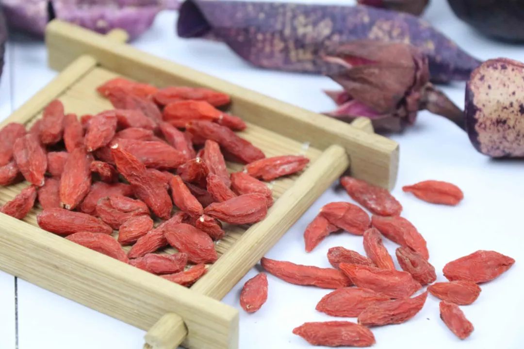 肾精不足该如何补肾?这5味中药材,或能帮你补益肾脏、补充肾精  第2张