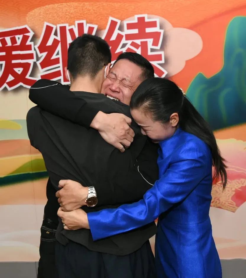 忘不掉!2021年,这些照片【饮茶论道】休闲区蓝鸢梦想 - Www.slyday.coM 忘不掉!2021年,这些照片【饮茶论道】休闲区蓝鸢梦想 - Www.slyday.coM