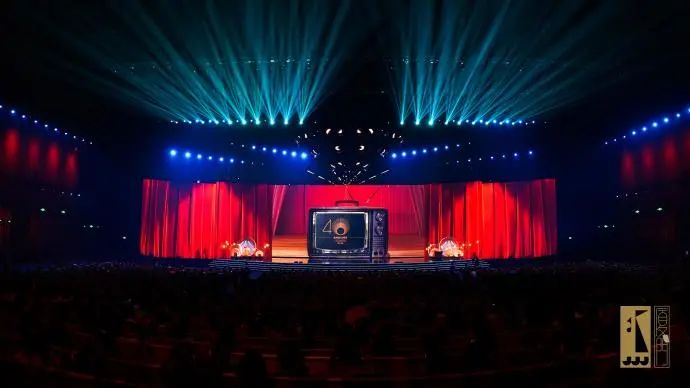 金鸡奖获奖名单来了!最佳男女主角:张译、张小斐休闲区蓝鸢梦想 - Www.slyday.coM 金鸡奖获奖名单来了!最佳男女主角:张译、张小斐休闲区蓝鸢梦想 - Www.slyday.coM