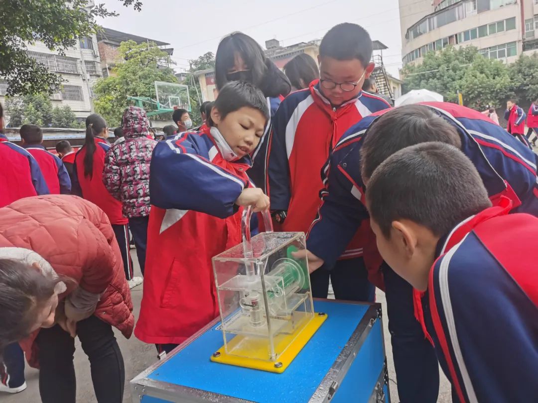 看!这些用科技之光迎接2022的福建少年!休闲区蓝鸢梦想 - Www.slyday.coM 看!这些用科技之光迎接2022的福建少年!休闲区蓝鸢梦想 - Www.slyday.coM