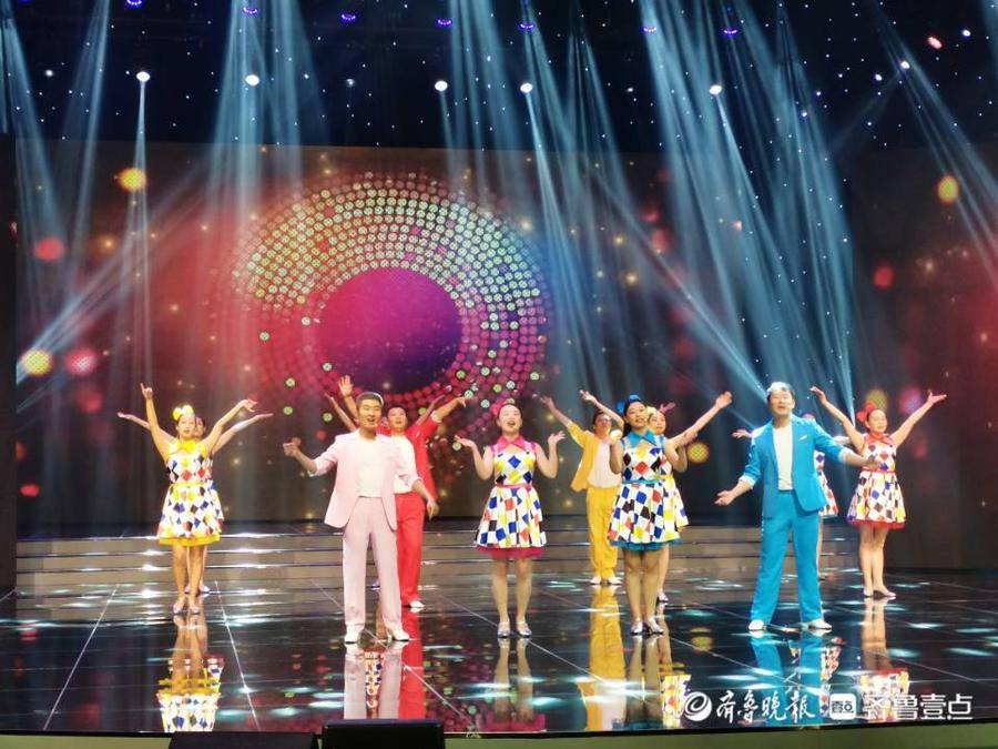 山东省器乐大赛颁奖仪式暨2022年泰安市新年音乐会举办休闲区蓝鸢梦想 - Www.slyday.coM 山东省器乐大赛颁奖仪式暨2022年泰安市新年音乐会举办休闲区蓝鸢梦想 - Www.slyday.coM