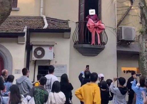 2021年人文热点回眸:坚守、跨界、出圈休闲区蓝鸢梦想 - Www.slyday.coM 2021年人文热点回眸:坚守、跨界、出圈休闲区蓝鸢梦想 - Www.slyday.coM