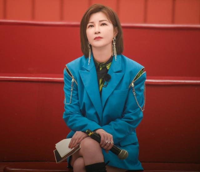 杜华有失水准?节目点评容祖儿像吴宣仪,霍汶希的表情耐人寻味休闲区蓝鸢梦想 - Www.slyday.coM 杜华有失水准?节目点评容祖儿像吴宣仪,霍汶希的表情耐人寻味休闲区蓝鸢梦想 - Www.slyday.coM