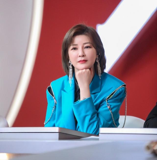 杜华有失水准?节目点评容祖儿像吴宣仪,霍汶希的表情耐人寻味休闲区蓝鸢梦想 - Www.slyday.coM 杜华有失水准?节目点评容祖儿像吴宣仪,霍汶希的表情耐人寻味休闲区蓝鸢梦想 - Www.slyday.coM