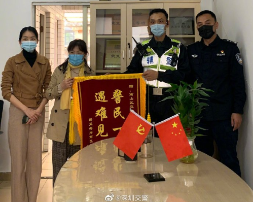 看好孩子!8岁男孩横穿马路被撞伤,行车记录仪拍下全过程!休闲区蓝鸢梦想 - Www.slyday.coM 看好孩子!8岁男孩横穿马路被撞伤,行车记录仪拍下全过程!休闲区蓝鸢梦想 - Www.slyday.coM