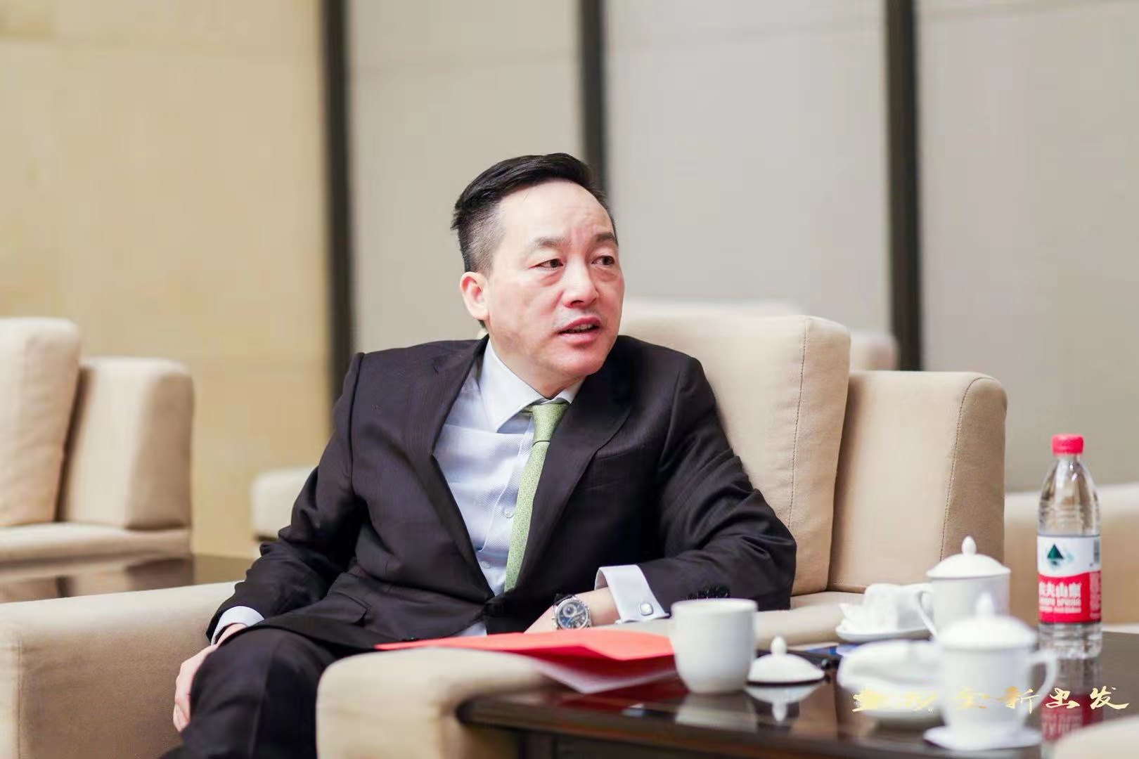 李立新董事长_青海油田李立新