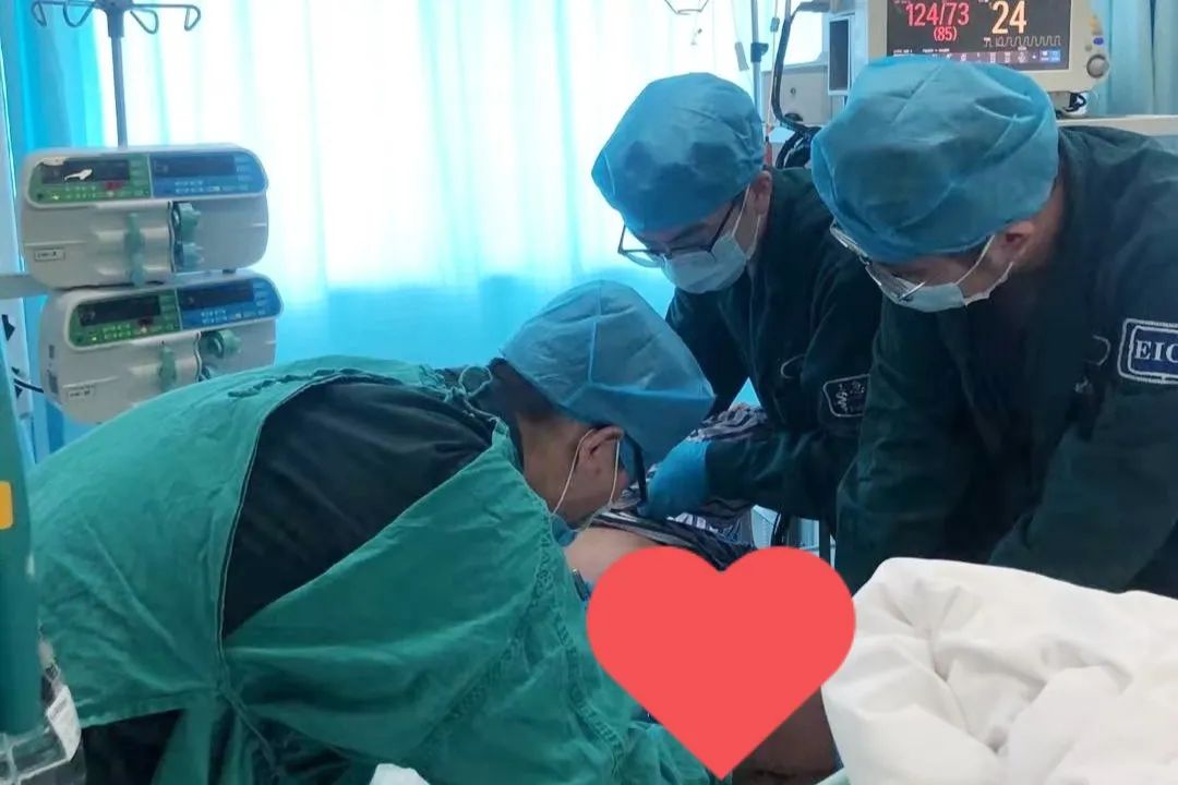 屁股破了一块皮,19岁女孩被送医院抢救险丧命!休闲区蓝鸢梦想 - Www.slyday.coM 屁股破了一块皮,19岁女孩被送医院抢救险丧命!休闲区蓝鸢梦想 - Www.slyday.coM